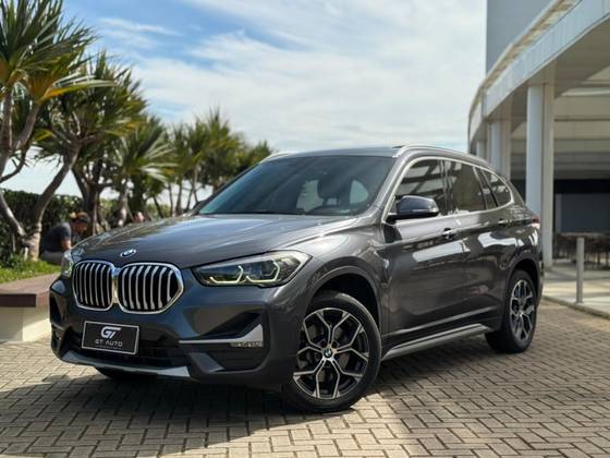 BMW X1 2.0 16V TURBO ACTIVEFLEX SDRIVE20I X-LINE 4P AUTOMÁTICO BMW X1 2.0 16V TURBO ACTIVEFLEX SDRIVE20I X-LINE 4P AUTOMÁTICO